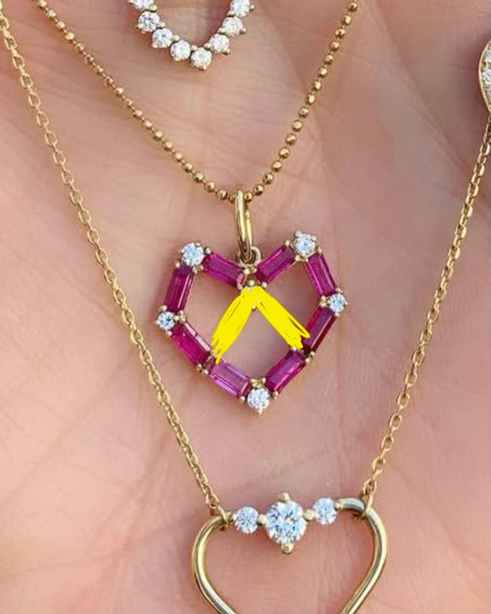 Pretzel pendant sketch